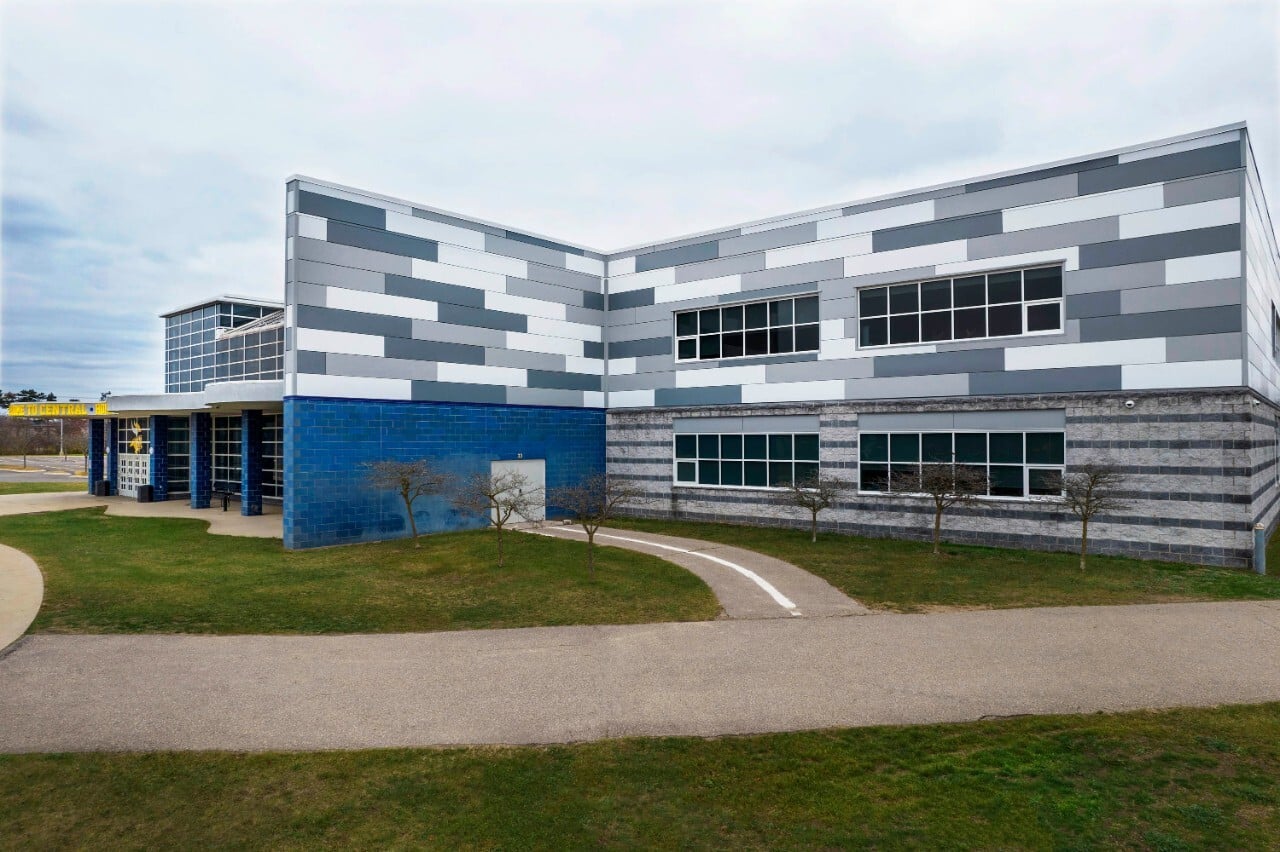 Walled Lake Central High School