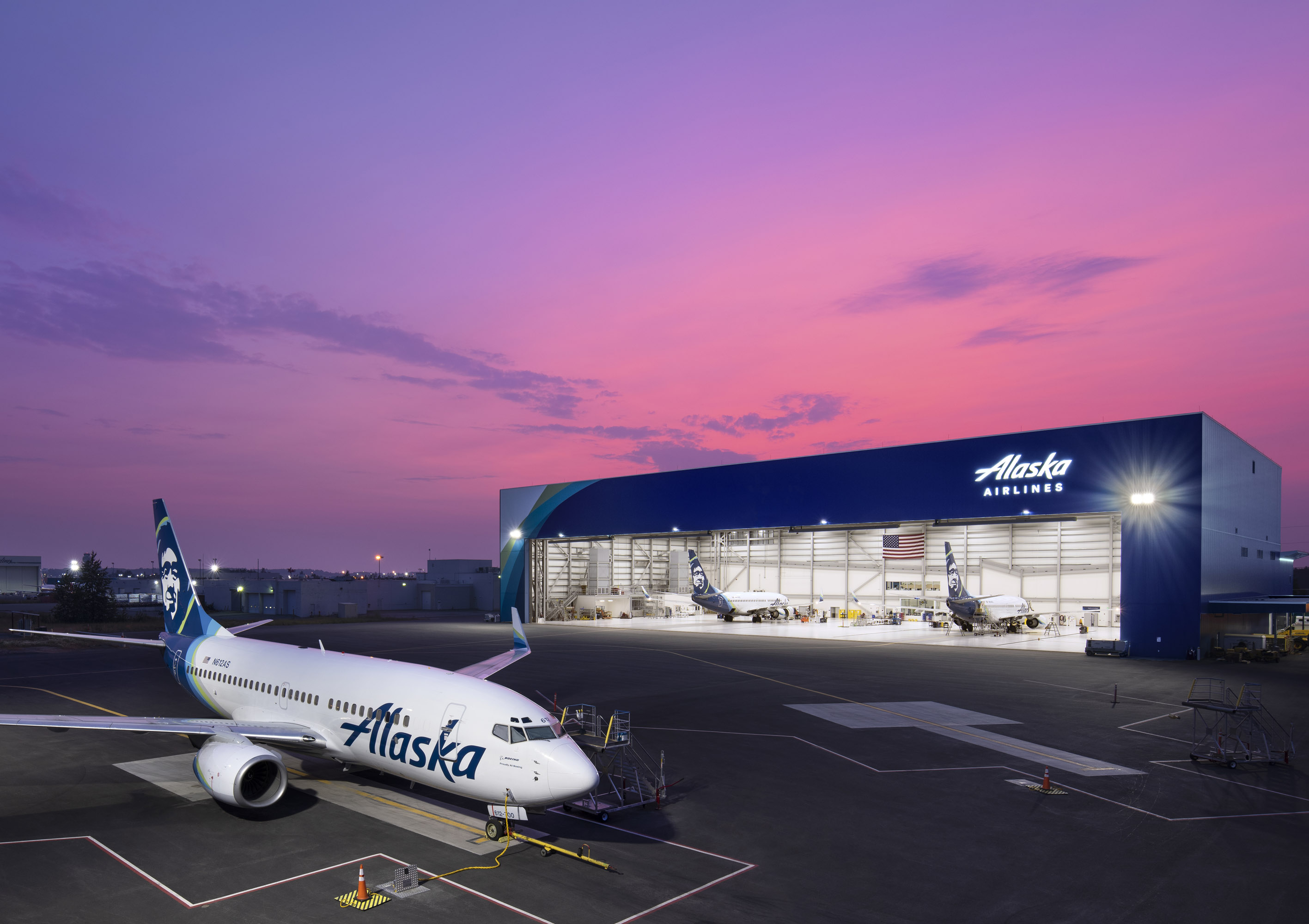 kingspan-alaska-airlines-maintenance-engineering-hangar-anchorage-ak-case-ksmr-study-08