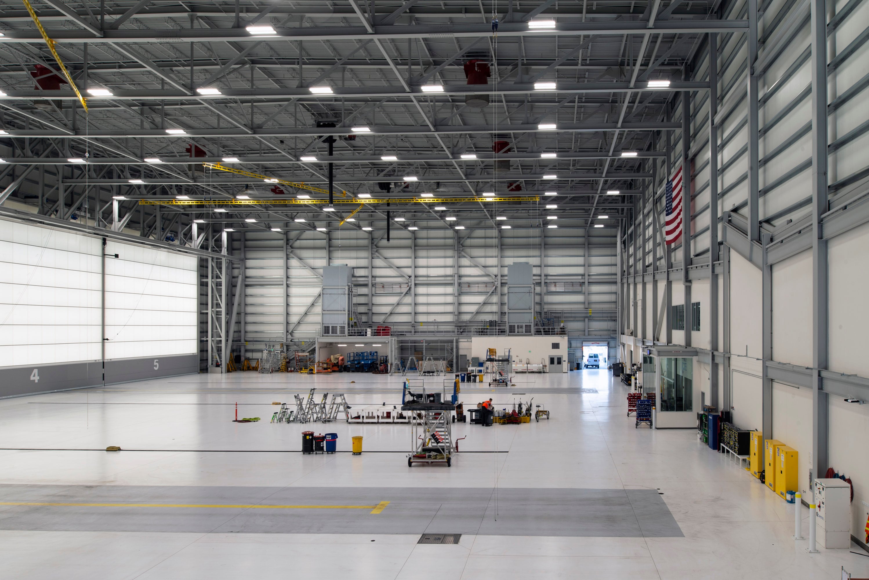 kingspan-alaska-airlines-maintenance-engineering-hangar-anchorage-ak-case-ksmr-study-23