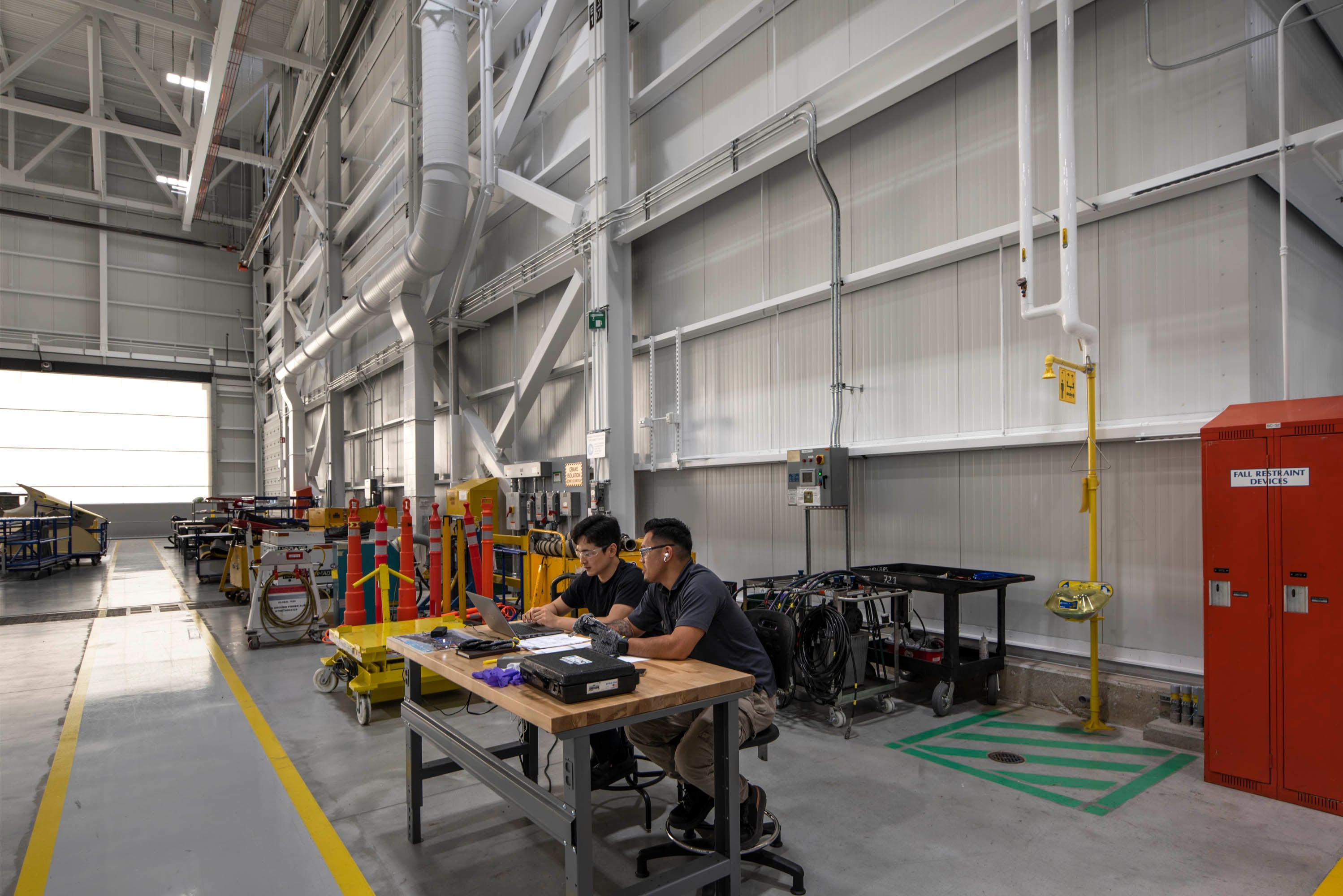 kingspan-bombardier-mississauga-on-ksmmr-krhf-case-study-15