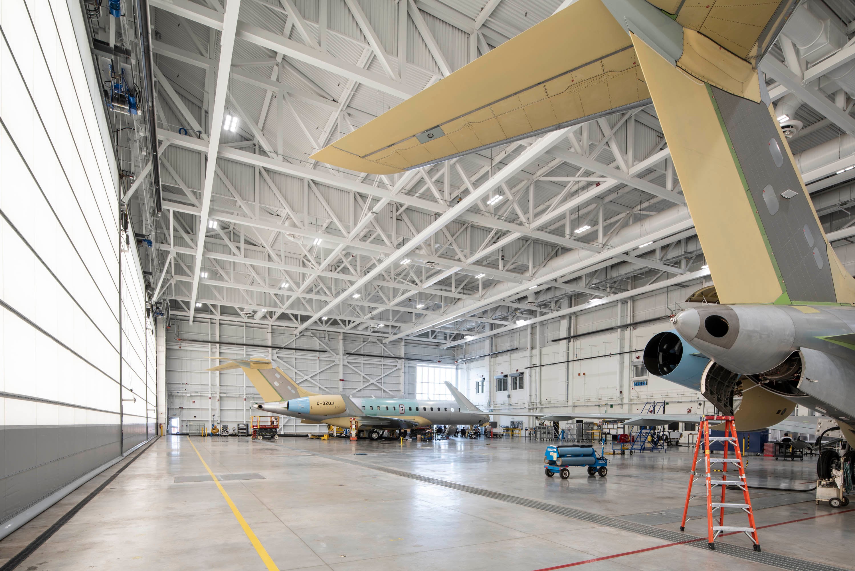 kingspan-bombardier-mississauga-on-ksmmr-krhf-case-study-19
