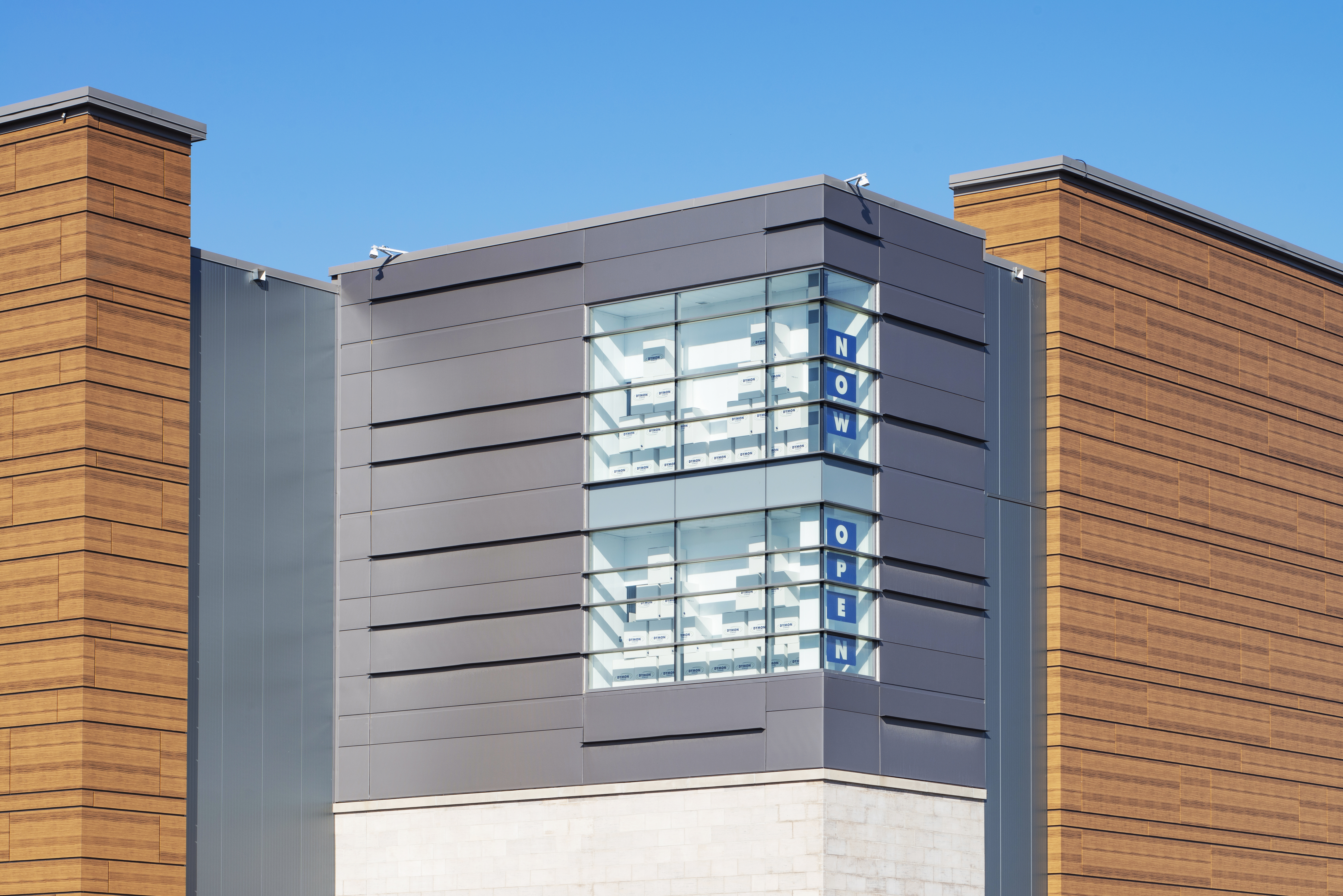 kingspan-dymon-storage-brampton-on-ksmmr-kp-ksmf-afb-case-study-en-ca-09