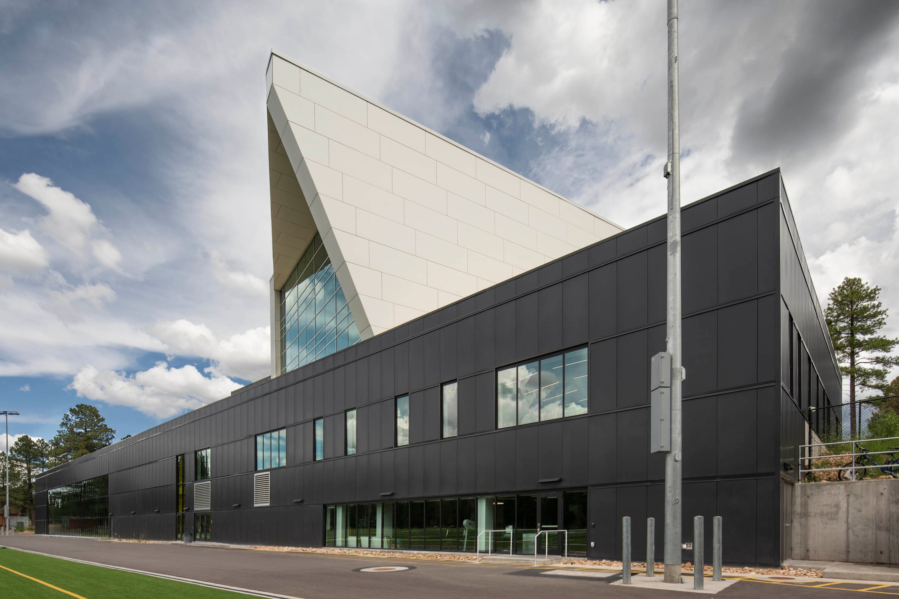 kingspan-northern-arizona-university-student-athletic-center-flagstaff-az-ksmmr-case-study-06