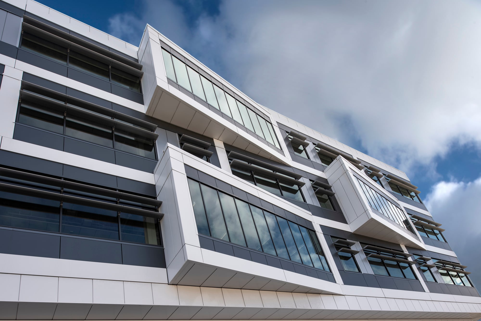 kingspan-sfo-san-francisco-ca-dw2000-case-study-16