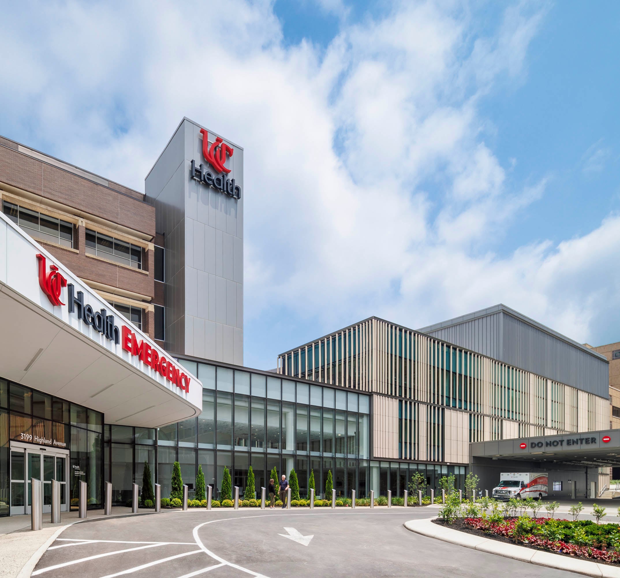kingspan-university-of-cincinnati-medical-center-cincinnati-oh-quadcore-optimo-case-study-03