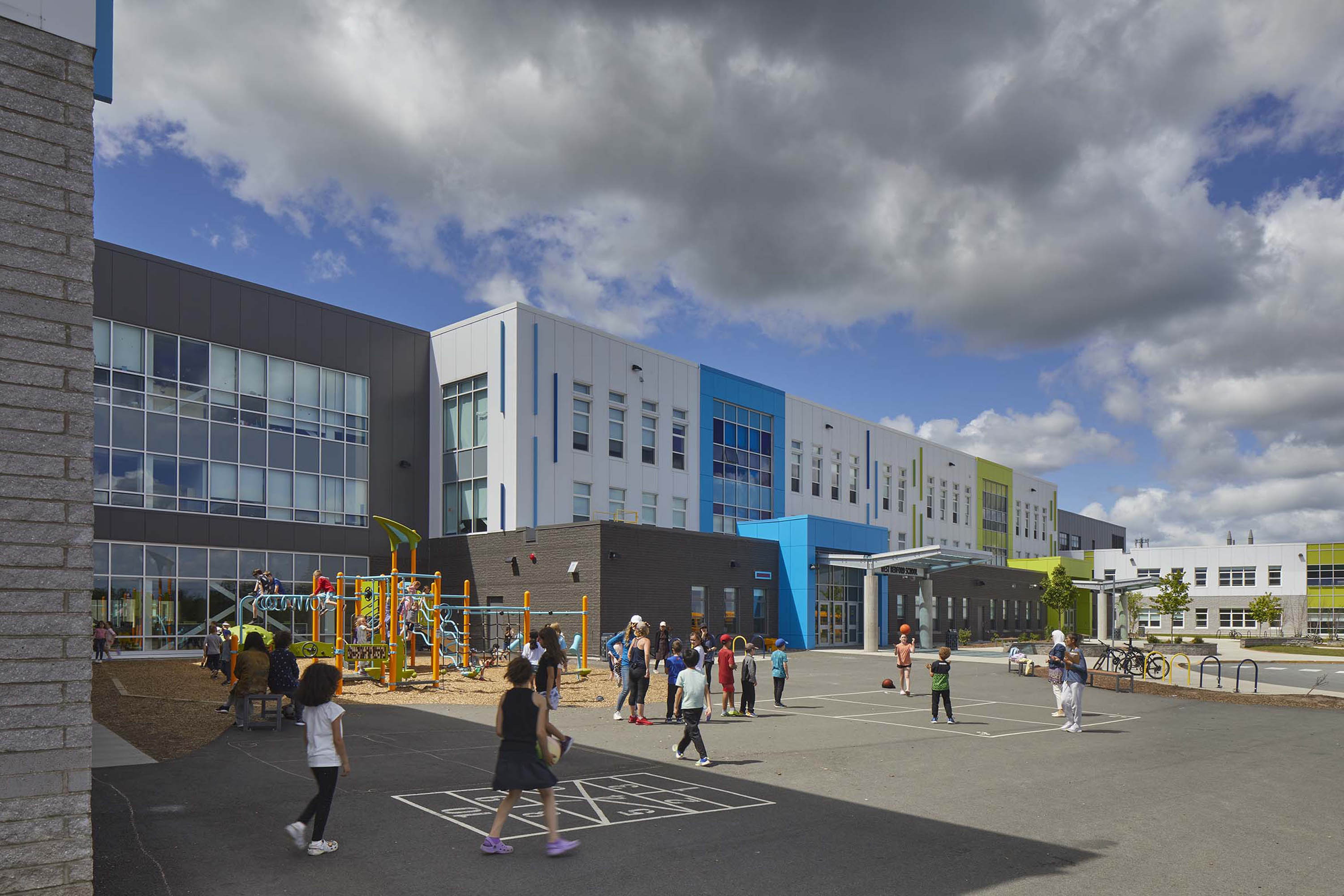 kingspan-west-bedford-school-bedford-nova-scotia-ksmmr-ksaf-case-study-53